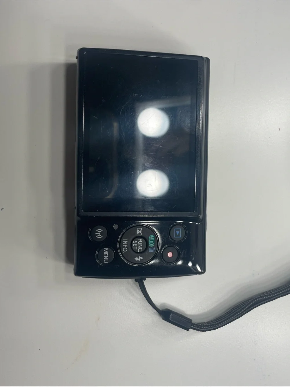 Canon PowerShot ELPH 190 IS Digital Camera